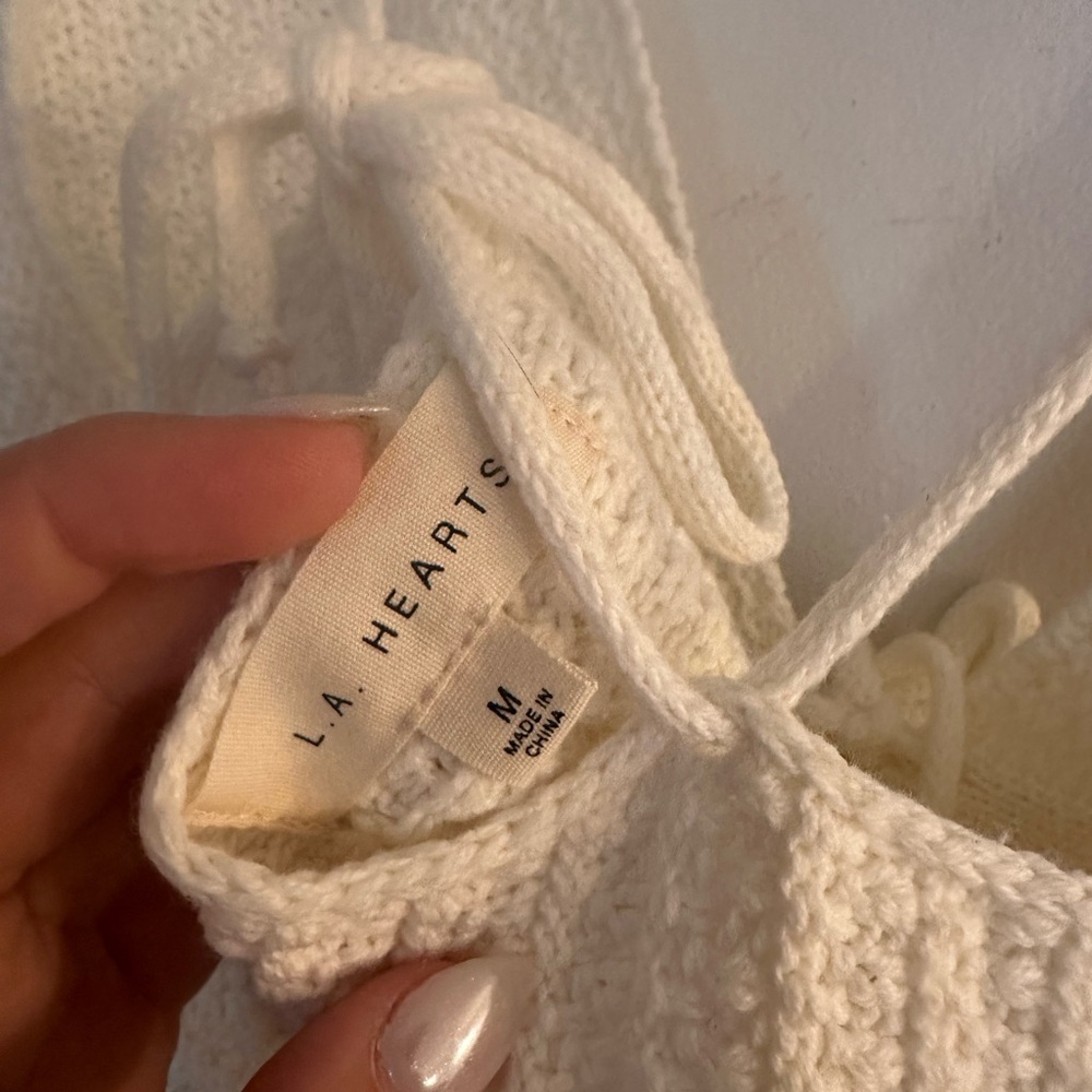 L.A. Hearts Ivory Knit Lace-Up Cropped Tank Top | Size M - Picture 4 of 4